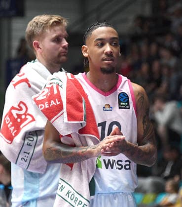 06.10.2026, xokbx, Basketball BKT Europe Cup , Skyliners Frankfurt - Siauliai Basketball v.l. Judah Mintz (Fraport Skyliners Frankfurt), Mimik, Gestik, Emotion Frankfurt