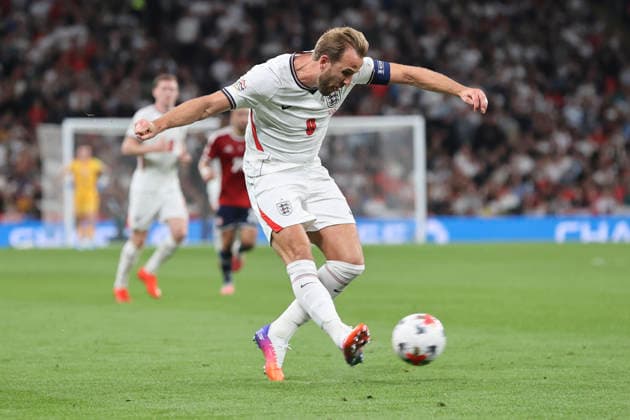 England v Czechia UEFA Nations League Harry Kane of England crosses the ball that ends up with Vladimir Coufal of Czechia scoring an own goal during the UEFA Nations League match at Wembley Stadium, London 06 10 2026 UK Newspapers OUT Copyright: xPaulxChestertonx FIL-24030-0001