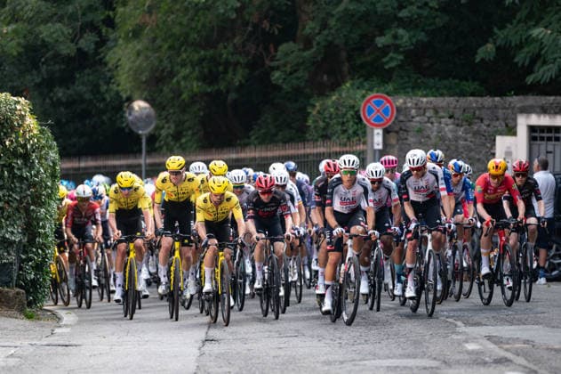 CYCLING - Road cycling, Rad, Radsport, Strasse - Tre Valli Varesine Photo by IPA ABACAPRESS.COM89375184 - The peloton during the 2026 Tre Valli Varesine in Varese, Italy, on October 6, 2026 Varese Italy  Copyright: xIPAxSport ABACAx