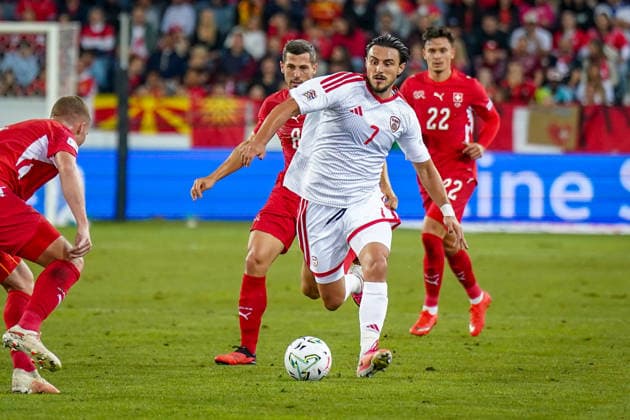 Fussball UEFA Nations League 2026 - 2027, 4. Spieltag - Schweiz vs Nordmazedonien - Thermoplan Arena (Luzern): Eljif Elmas (Nordmazedonien, 7) am Ball Copyright: xJOERANxSTEINSIEKx