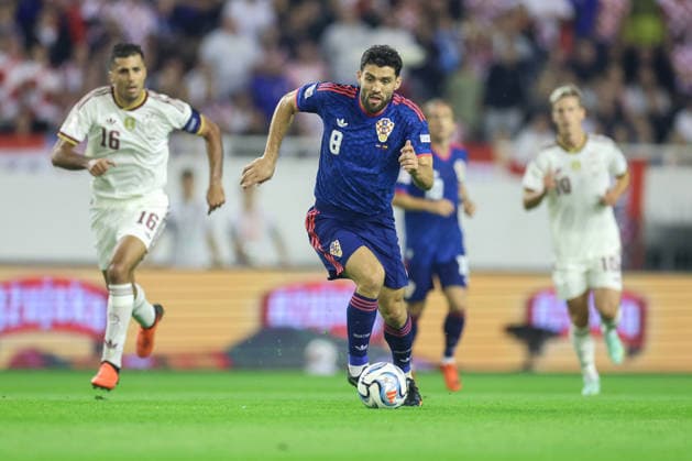Croatia v Spain - UEFA Nations League 2026 27 Group A3 MD4 Mateo Kovacic of Croatia runs with the ball during the UEFA Nations League 2026 27 group phase match between Croatia and Spain at Stadion Poljud on October 6, 2026 in Split, Croatia.  SanjinxStrukic PIXSELL