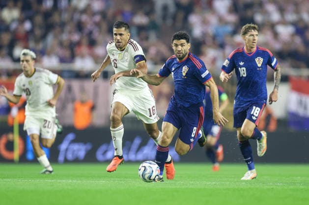 Croatia v Spain - UEFA Nations League 2026 27 Group A3 MD4 Rodrigo Hernandez of Spain and Mateo Kovacic of Croatia competes for the ball during the UEFA Nations League 2026 27 group phase match between Croatia and Spain at Stadion Poljud on October 6, 2026 in Split, Croatia.  SanjinxStrukic PIXSELL