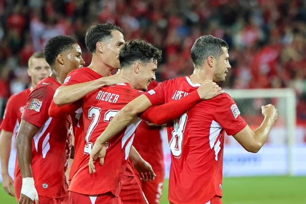 Torjubel Schweiz beim 1:0 durch Fabian Rieder (Schweiz, 22), Freude, Begeisterung, positive Emotionen, Torerfolg , Schweiz, UEFA , Nations League, Matchday 4, Schweiz vs. Nordmazedonien, 06.10.2026, Luzern Swissporarena Schweiz Copyright: xGrantxHubbsx