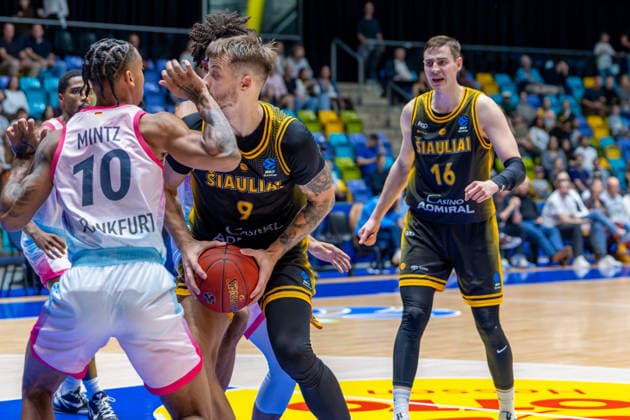 FRANKFURT AM MAIN, GERMANY - OCTOBER 6: Martynas Pacevicius (BC Siauliai, 9) with ball during the BKT EuroCup 2026 27, match between Frankfurt Skyliners vs. BC Siauliai at Suewag Energie Arena on October 6, 2026 in Frankfurt am Main, Germany. Hessen Germany Copyright: xBEAUTIFULxSPORTS Freudensteinx