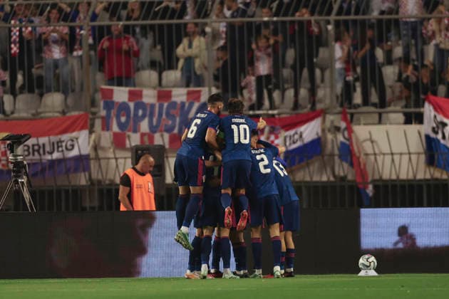 Ivan Perisic and players of Croatia seen celebrating after scoring goal during Nations League Division A game between National teams of Croatia and Spain (Grzegorz Wajda Ball Raw Images) Zenica Biline Polje Bosnia and Herzegovina Copyright: xGrzegorzxWajdax grzegorzwajda_croatia_spain_2627-14