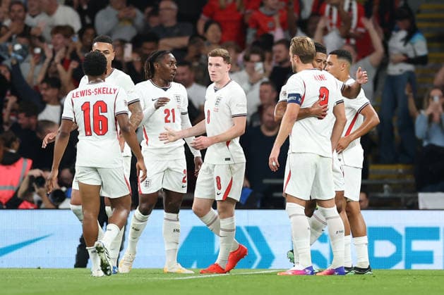England v Czech Republic, UEFA Nations League Harry Kane Jude Bellingham Elliot Anderson Myles Eberechi Eze Lewis-Skelly celebrate their team s first goal, an own goal scored by Vladimir Coufal of Czechia (not pictured) during the England v Czech Republic UEFA Nations League Group 3 match at Wembley Stadium, London, England on 6 October 2026 Credit: Tiego Grenho Every Second Media Editorial use only. All images are copyright Every Second Media Limited. No images may be reproduced without prior permission. Copyright: xIMAGO EveryxSecondxMediax ESM-2201-0023 TiegoxGrenhox xEveryxSecondxMediax