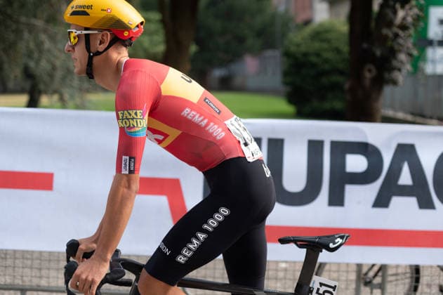 IPA89376796 - Tobias Halland JOHANNESSEN of Uno-X Mobility at the start of the 2026 Tre Valli Varesine in Busto Arsizio, Italy, on October 6, 2026  Copyright: xSilviaxColombo IPAxSportx xx IPA89376796