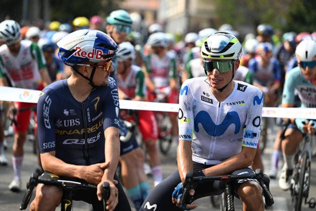 06-10-2026 Tre Valli Varesine; 2026, Pinarello - Q36.5; 2026, Movistar; Pidcock, Thomas; Mas, Enric; Busto Arsizio; 