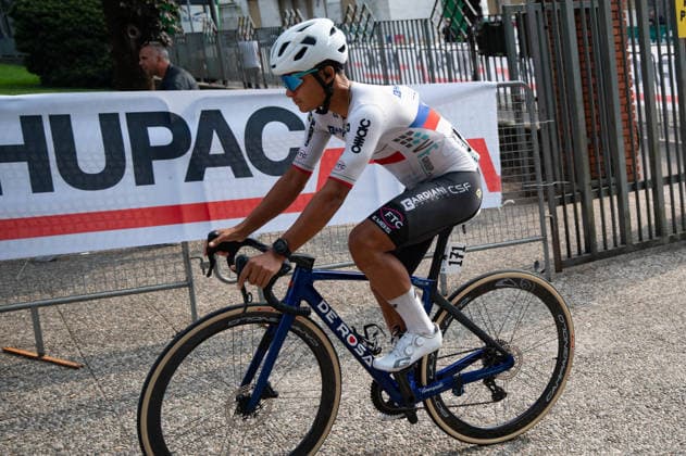 CYCLING - Road cycling, Rad, Radsport, Strasse - Tre Valli Varesine Photo by IPA ABACAPRESS.COM89376385 - Vicente ROJAS NARANJO, BARDIANI CSF 7 SABER, at the start of the 2026 Tre Valli Varesine in Busto Arsizio, Italy, on October 6, 2026 Varese Italy  Copyright: xIPAxSport ABACAx