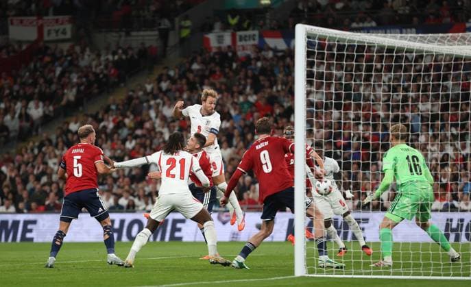 UEFA Nations League - England v Czechia LONDON, ENGLAND, OCTOBER 6: GOAL 3-0, Harry Kane of England national team, Nationalteam scores a goal from. Corner kick to make the score 3-0 during The UEFA Nations League match in Group A3 between England v Czechia at Wembley Stadium, London, England, on October 6. (Photo by Daniel Weir) London Wembley Stadium England Copyright: xDanielxWeir SportsxPressxPhotox Sportspressphoto_SPR247333