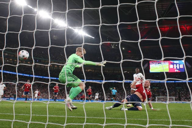 England v Czechia 06 October 2026, London - International Football - UEFA Nations League - England v Czechia - Vladimir Coufal of Czechia scores an own goal to make the score 1-0 to England - Photo: Charlotte Wilson Offside. London UK Copyright: xCharlottexWilsonx xOffsidexOffside
