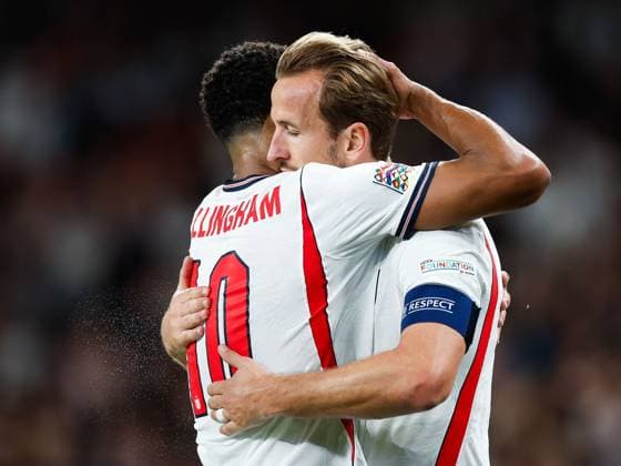 Harry Kane of England celebrates scoring his teams third goal with Jude Bellingham of England England v Czechia, UEFA Nations League, Football, Wembley Stadium, London, UK - 06 Oct 2026London Wembley Stadium United Kingdom  Copyright: xMattxImpey Shutterstockx 17188908ek