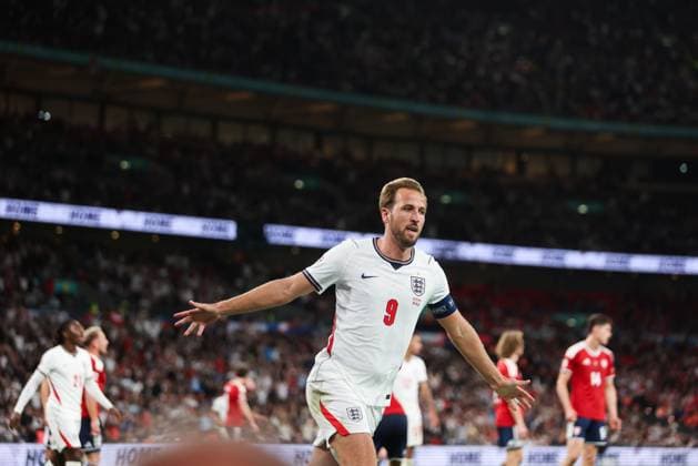 Harry Kane of England scores his teams third goal and celebrates England v Czechia, UEFA Nations League, Football, Wembley Stadium, London, UK - 06 Oct 2026London Wembley Stadium United Kingdom  Copyright: xMattxImpey Shutterstockx 17188908ez