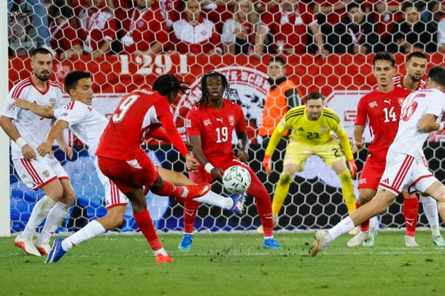 2:0 Tor fuer Schweiz durch Johan Manzambi (Schweiz, 09) , Schweiz, UEFA , Nations League, Matchday 4, Schweiz vs. Nordmazedonien, 06.10.2026, Luzern Swissporarena Schweiz Copyright: xGrantxHubbsx