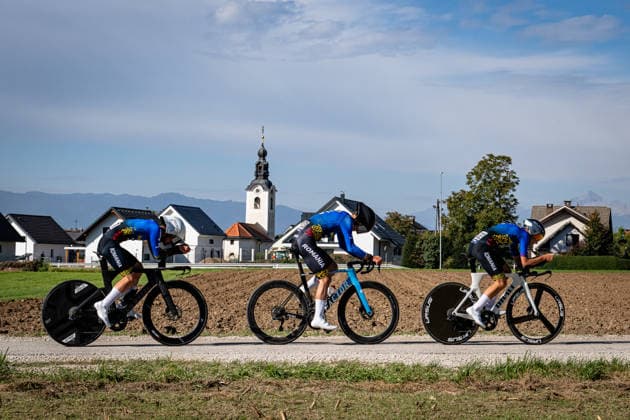 Romania: UEC Road cycling, Rad, Radsport, Strasse European Championships - Ljubljana 2026 TRICA Theodor-Stefan - HAISU LONUT Riccardo - ANDRONACHE Gabriel ( ROU ) Romania Querformat - quer - horizontal - Landscape - Event Veranstaltung: UEC Road Cycling European Championships 2026 Ljubljana - Category Kategorie: Cycling - Road Cycling European Championships - Mixed Relay Men and Women Junior U19 - Location Ort: Europe Slovenia - Sencur - Å enÄur - Discipline: Mixed Relay ( MR ) - Distance: 44 km - Date Datum: 06.10.2026 Tuesday Day 4 -