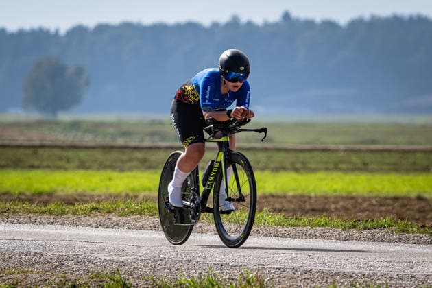 Romania: UEC Road cycling, Rad, Radsport, Strasse European Championships - Ljubljana 2026 ORZAN Antonia-Maria - GHEORGHE Daria-Teodora - BELU Brigitte ( ROU ) Romania Querformat - quer - horizontal - Landscape - Event Veranstaltung: UEC Road Cycling European Championships 2026 Ljubljana - Category Kategorie: Cycling - Road Cycling European Championships - Mixed Relay Men and Women Junior U19 - Location Ort: Europe Slovenia - Sencur - Å enÄur - Discipline: Mixed Relay ( MR ) - Distance: 44 km - Date Datum: 06.10.2026 Tuesday Day 4 -