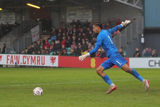 U21, U 21 Wales v U21 Austria, U21 UEFA EUROPEAN CHAMPIONSHIPS, Qualifier Joseph Duncan of Wales Under 21 during the U21 UEFA EUROPEAN CHAMPIONSHIPS qualification match between U21 Wales and U21 Austria at the Oval, Caernarfon, UK on 6 October 2026. Caernarfon the Oval Wales UK Editorial use only , Copyright: xAlunxRobertsx PSI-24971-0062