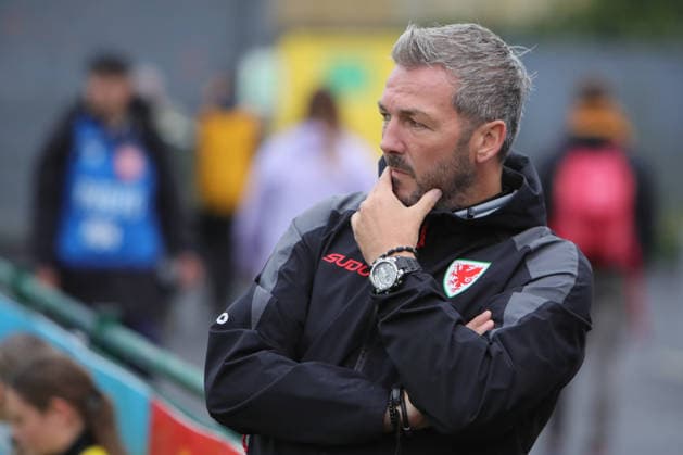 U21, U 21 Wales v U21 Austria, U21 UEFA EUROPEAN CHAMPIONSHIPS, Qualifier Wales Under 21 Head Coach Matthew Jones during the U21 UEFA EUROPEAN CHAMPIONSHIPS qualification match between U21 Wales and U21 Austria at the Oval, Caernarfon, UK on 6 October 2026. Caernarfon the Oval Wales UK Editorial use only , Copyright: xAlunxRobertsx PSI-24971-0116