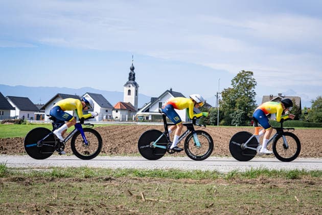 Lithuania: UEC Road cycling, Rad, Radsport, Strasse European Championships - Ljubljana 2026 VALINSKAS Kasparas - MEDELINSKAS Martynas - KUBILIUS Matas ( LTU ) Lithuania Querformat - quer - horizontal - Landscape - Event Veranstaltung: UEC Road Cycling European Championships 2026 Ljubljana - Category Kategorie: Cycling - Road Cycling European Championships - Mixed Relay Men and Women Junior U19 - Location Ort: Europe Slovenia - Sencur - Å enÄur - Discipline: Mixed Relay ( MR ) - Distance: 44 km - Date Datum: 06.10.2026 Tuesday Day 4 -