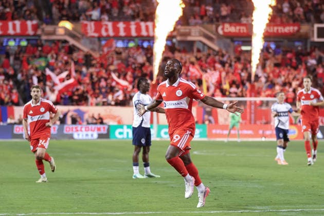 CHICAGO, USA - October 6: Jonathan Bamba (19 Chicago Fire FC) celebrates scoring the first goal during the Major League Soccer game between Chicago Fire FC and Vancouver Whitecaps FC at Soldier Field on Tuesday October 6 in Chicago, USA Copyright: xShainaxBenhiyoun SPPx Sportspressphoto_SPR247820