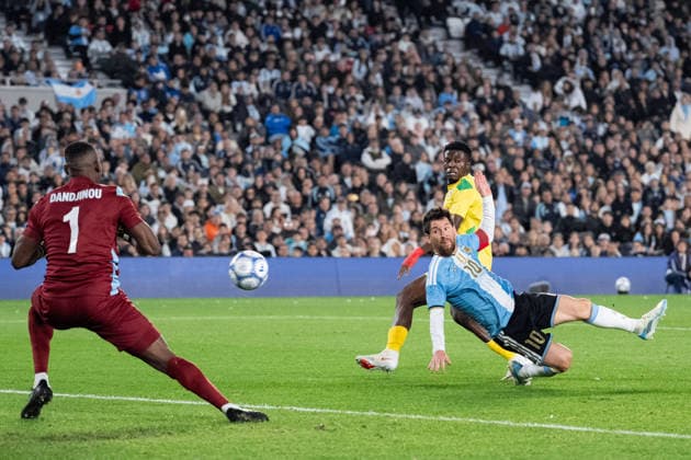 BUENOS AIRES, ARGENTINA - OCTOBER 06: Lionel Messi of Argentina shoots for goal during the International Friendly, Länderspiel, Nationalmannschaft football match between Argentina and Benin at Estadio Monumental Antonio V. Liberti on October 06, 2026 in Buenos Aires, Argentina. (Photo by Richard Callis Sports Press Photo) Copyright: xRichardxCallis SportsxPressxPhotox Sportspressphoto_SPR247887