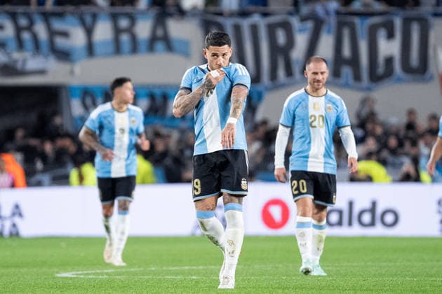 BUENOS AIRES, ARGENTINA - OCTOBER 06: Nicolas Otamendi of Argentina celebrates after scoring the team s first goal during the International Friendly, Länderspiel, Nationalmannschaft football match between Argentina and Benin at Estadio Monumental Antonio V. Liberti on October 06, 2026 in Buenos Aires, Argentina. (Photo by Richard Callis Sports Press Photo) Copyright: xRichardxCallis SportsxPressxPhotox Sportspressphoto_SPR247902