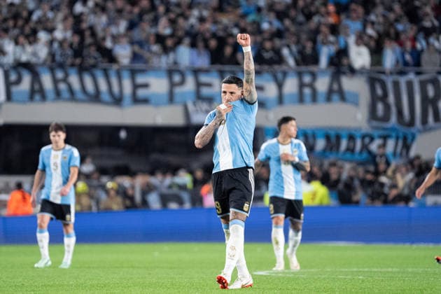BUENOS AIRES, ARGENTINA - OCTOBER 06: Nicolas Otamendi of Argentina celebrates after scoring the team s first goal during the International Friendly, Länderspiel, Nationalmannschaft football match between Argentina and Benin at Estadio Monumental Antonio V. Liberti on October 06, 2026 in Buenos Aires, Argentina. (Photo by Richard Callis Sports Press Photo) Copyright: xRichardxCallis SportsxPressxPhotox Sportspressphoto_SPR247906