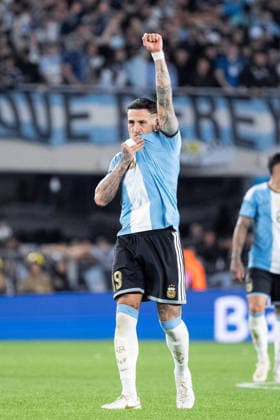BUENOS AIRES, ARGENTINA - OCTOBER 06: Nicolas Otamendi of Argentina celebrates after scoring the team s first goal during the International Friendly, Länderspiel, Nationalmannschaft football match between Argentina and Benin at Estadio Monumental Antonio V. Liberti on October 06, 2026 in Buenos Aires, Argentina. (Photo by Richard Callis Sports Press Photo) Copyright: xRichardxCallis SportsxPressxPhotox Sportspressphoto_SPR247907