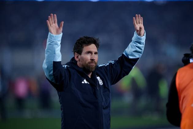 October 6, 2026, Buenos Aires, Buenos Aires, Argentina: Lionel Messi of Argentina cheers during the match between Argentina and Benin International Friendly, Länderspiel, Nationalmannschaft match, The last match of Messi with Argentina national team, Nationalteam Final score: Argentina 3 - 0 Benin The Last Match Of Messi In Buenos Aires, Argentina - 06 Oct 2026  - ZUMAs197 20261006_aaa_s197_233 Copyright: xRobertoxxTuerox