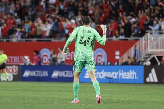 CHICAGO, USA - October 6: Josh Cohen (44 Chicago Fire FC) reacts to a play during the Major League Soccer game between Chicago Fire FC and Vancouver Whitecaps FC at Soldier Field on Tuesday October 6 in Chicago, USA Copyright: xShainaxBenhiyoun SPPx Sportspressphoto_SPR247931