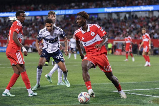 CHICAGO, USA - October 6: Dje D’Avilla (42 Chicago Fire FC) looks to clear the ball during the Major League Soccer game between Chicago Fire FC and Vancouver Whitecaps FC at Soldier Field on Tuesday October 6 in Chicago, USA Copyright: xShainaxBenhiyoun SPPx Sportspressphoto_SPR247949
