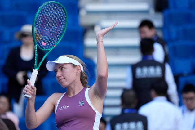 October 6, 2026, Beijing, China: Daria Snigur of Ukraine plays against Mirra Andreeva (not in view) during the Women s Singles Round 16 match on day seven of China Open at the National Tennis Center. Mirra Andreeva defeated Daria Snigur 6-2, 6-2 Beijing China - ZUMAs197 20261006_aaa_s197_250 Copyright: xPolyxFeix