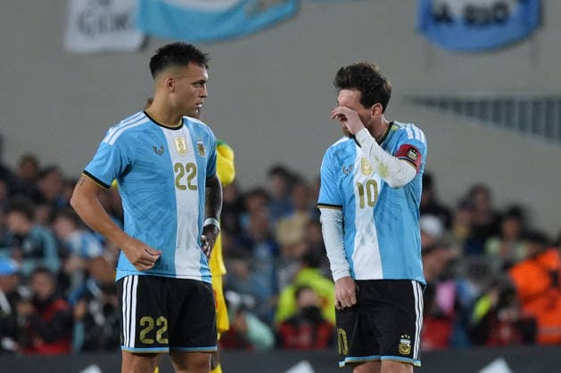 Messi bade farewell to Argentina in the friendly match against Benin BUENOS AIRES, ARGENTINA - OCTOBER 6: Argentine football legend and national team, Nationalteam captain Lionel Messi (10) gestures during his farewell match in front of over 80,000 spectators at the Monumental Stadium, in Buenos Aires, Argentina on October 6, 2026. Argentine football star Lionel Messi played his final international match, Länderspiel, Nationalmannschaft in the friendly game between Argentina and Benin. The 39-year-old walk onto the stadium pitch for the final time in the sky-blue and white jersey, entering his farewell as Argentina s record appearance-maker and leading scorer with 207 caps and 125 goals. Luciano Gonzalez Anadolu Buenos Aires Argentina. Editorial use only. Please get in touch for any other usage.  Copyright: x2026xAnadoluxLucianoxGonzalezx