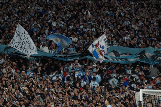 Messi bade farewell to Argentina in the friendly match against Benin BUENOS AIRES, ARGENTINA - OCTOBER 6: Argentina fans show their support as Argentine football legend and national team, Nationalteam captain Lionel Messi goodbye to the crowd during his farewell match in front of over 80,000 spectators at the Monumental Stadium, in Buenos Aires, Argentina on October 6, 2026. Argentine football star Lionel Messi played his final international match, Länderspiel, Nationalmannschaft in the friendly game between Argentina and Benin. The 39-year-old walk onto the stadium pitch for the final time in the sky-blue and white jersey, entering his farewell as Argentina s record appearance-maker and leading scorer with 207 caps and 125 goals. Luciano Gonzalez Anadolu Buenos Aires Argentina. Editorial use only. Please get in touch for any other usage.  Copyright: x2026xAnadoluxLucianoxGonzalezx