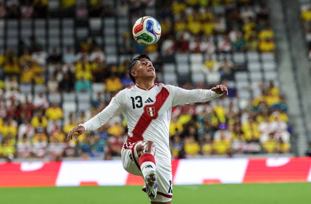 International soccer friendly - Colombia vs. Peru epaselect Peru defender Marco Huaman in action during the international soccer friendly between Colombia and Peru at Nu Stadium in Miami, Florida, USA, 06 October 2026. MIAMI FLORIDA United States  Copyright: xCRISTOBALxHERRERA-ULASHKEVICHx