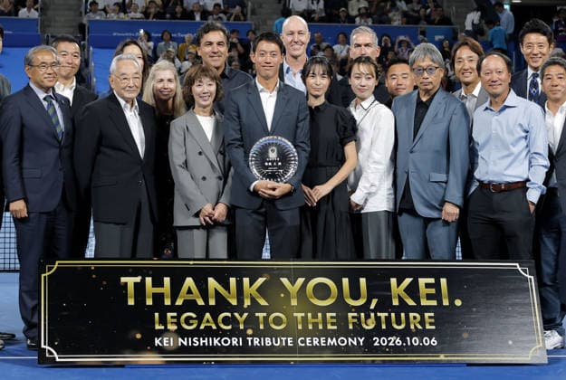 Tennis: Retirement ceremony for Nishikori Former world No. 4 Kei Nishikori (front row, 4th from L) poses for a photo during his retirement ceremony at Ariake Tennis Forest Park in Tokyo on Oct. 6, 2026.  A14AA0005630271P