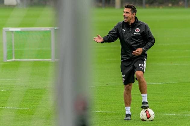 Trainer Marcel Rapp ( Pauli ) Deutschland , Hamburg , Trainingsgelände an der Kollaustrasse , Fussball , 2. Bundesliga , FC St Pauli