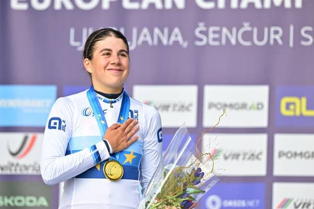 Spain s Alejandra Neira Dominguez celebrates on the podium after winning the Women Junior Individual Time Trial race (22km) at the cycling UEC Road European Championships, in Ljubljana, Slovenia, on Wednesday 7 October 2026. The UEC Road European Championships are taking place from 02 to 07 October in Ljubljana, Slovenia. DAVIDxPINTENS  x189034038x