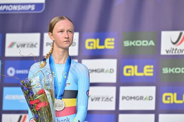 Belgium s Laura Five , winner of the silver medal pictured on the podium of the Women Junior Individual Time Trial race (22km) at the cycling UEC Road European Championships, in Ljubljana, Slovenia, on Wednesday 7 October 2026. The UEC Road European Championships are taking place from 02 to 07 October in Ljubljana, Slovenia. DAVIDxPINTENS  x189034335x