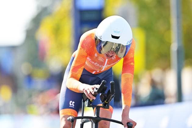 Netherlands Jop Van Den Biggelaar crosses the finish line of the Men Junior Individual Time Trial race (22km) at the cycling UEC Road European Championships, in Ljubljana, Slovenia, on Wednesday 7 October 2026. The UEC Road European Championships are taking place from 02 to 07 October in Ljubljana, Slovenia. DAVIDxPINTENS  x189036088x