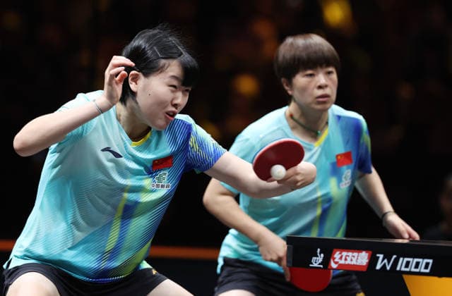 (261007) -- BEIJING, Oct. 7, 2026 -- Wang Yidi Jiang Yiyi (L) of China compete during the women s doubles round of 16 match between Wang Yidi Jiang Yiyi of China and Shin Yubin Joo Cheonhui of South Korea at 2026 World Table tennis, Tischtennis (WTT) China Smash in Beijing, China, Oct. 7, 2026. ) (SP)CHINA-BEIJING-TABLE TENNIS-WTT-CHINA SMASH-WOMEN S DOUBLES (CN) ZhangxChenlin 