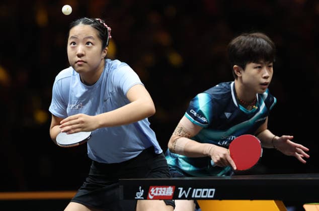 (261007) -- BEIJING, Oct. 7, 2026 -- Shin Yubin (L) Joo Cheonhui of South Korea compete during the women s doubles round of 16 match between Wang Yidi Jiang Yiyi of China and Shin Yubin Joo Cheonhui of South Korea at 2026 World Table tennis, Tischtennis (WTT) China Smash in Beijing, China, Oct. 7, 2026. ) (SP)CHINA-BEIJING-TABLE TENNIS-WTT-CHINA SMASH-WOMEN S DOUBLES (CN) ZhangxChenlin 