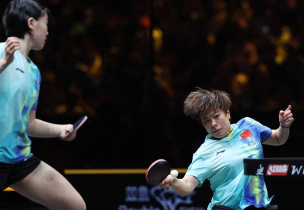 (261007) -- BEIJING, Oct. 7, 2026 -- Wang Yidi (R) Jiang Yiyi of China compete during the women s doubles round of 16 match between Wang Yidi Jiang Yiyi of China and Shin Yubin Joo Cheonhui of South Korea at 2026 World Table tennis, Tischtennis (WTT) China Smash in Beijing, China, Oct. 7, 2026. ) (SP)CHINA-BEIJING-TABLE TENNIS-WTT-CHINA SMASH-WOMEN S DOUBLES (CN) ZhangxChenlin 