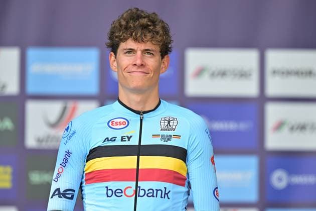Belgium s Vic De Smet , winner of the bronze medal celebrates on the podium of the Men Junior Individual Time Trial race (22km) at the cycling UEC Road European Championships, in Ljubljana, Slovenia, on Wednesday 7 October 2026. The UEC Road European Championships are taking place from 02 to 07 October in Ljubljana, Slovenia. DAVIDxPINTENS  x189037962x