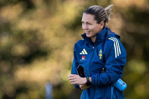 261007 Goalkeeper Jennifer Falk of the Swedish women s national football team during a training session on October 7, 2026 in Stockholm. Photo: Emma Wallskog BILDBYRAN kod EW EW0716 fotboll football soccer fotball vm-kval kval fifa womens world cup qualifier qualifier träning practice training sverige sweden dam bbeng Copyright: EMMAxWALLSKOG BB261007EW006