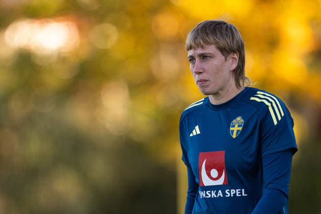 261007 Goalkeeper Moa Edrud of the Swedish women s national football team during a training session on October 7, 2026 in Stockholm. Photo: Emma Wallskog BILDBYRAN kod EW EW0716 fotboll football soccer fotball vm-kval kval fifa womens world cup qualifier qualifier träning practice training sverige sweden dam bbeng Copyright: EMMAxWALLSKOG BB261007EW007