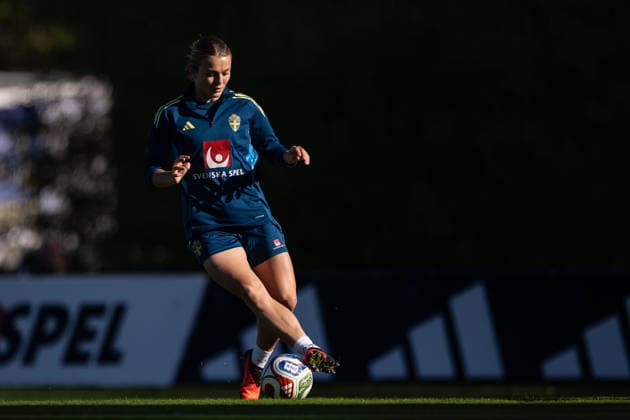 261007 Beata Olsson of the Swedish women s national football team during a training session on October 7, 2026 in Stockholm. Photo: Emma Wallskog BILDBYRAN kod EW EW0716 fotboll football soccer fotball vm-kval kval fifa womens world cup qualifier qualifier träning practice training sverige sweden dam bbeng Copyright: EMMAxWALLSKOG BB261007EW026