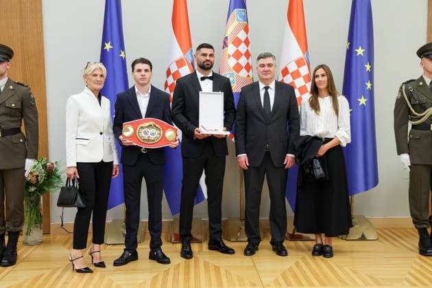 Croatian President Zoran Milanovic Presents Order of Duke Trpimir to Boxer Filip Hrgovic Croatian President Zoran Milanovic presents boxer Filip Hrgovic with the Order of Duke Trpimir with Ribbon and Star during a ceremony at the Office of the President of the Republic of Croatia in Zagreb, Croatia on October 7, 2026.  MatijaxHabljak PIXSELL