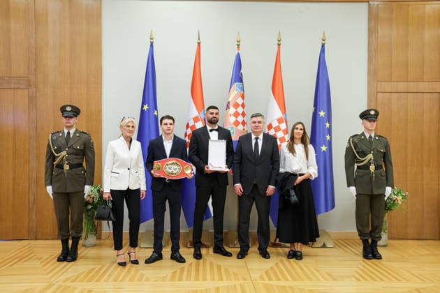 Croatian President Zoran Milanovic Presents Order of Duke Trpimir to Boxer Filip Hrgovic Croatian President Zoran Milanovic presents boxer Filip Hrgovic with the Order of Duke Trpimir with Ribbon and Star during a ceremony at the Office of the President of the Republic of Croatia in Zagreb, Croatia on October 7, 2026.  MatijaxHabljak PIXSELL