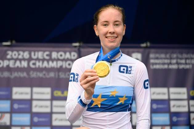 UEC 2026 Road European Championships Ljubljana 07 10 2026 SENCUR, SLOVENIA - OCTOBER 07 : gold medal Vinke Nienke (NED) pictured during the podium ceremony of the Individual Time Trial Women Under 23 at the 2026 UEC Road European Championships. An UCI Continental Championships time trial cycling race with start and finish in Sencur on October 7, 2026 in Sencur, Slovenia, 07 10 2026 Sencur Slovenia  Copyright: xJanxDexMeuleneirx
